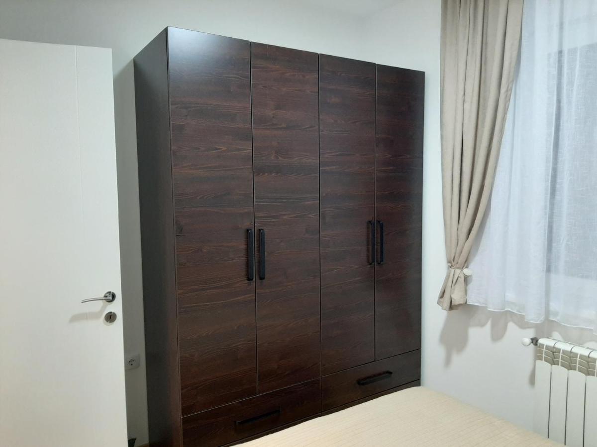 Apartman Viaggio Sremska Mitrovica Exteriér fotografie