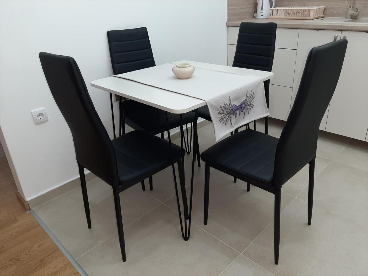 Apartman Viaggio Sremska Mitrovica Exteriér fotografie