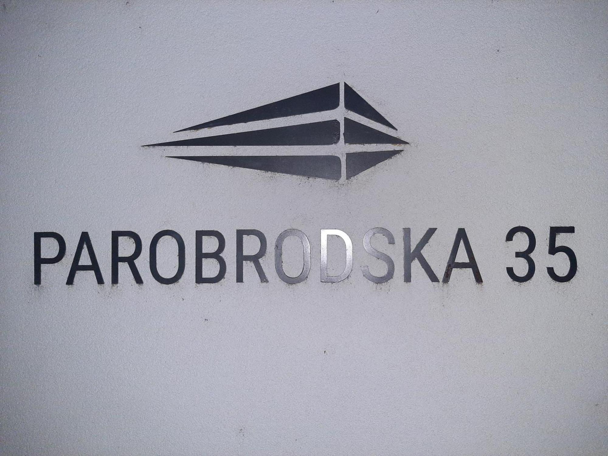 Apartman Viaggio Sremska Mitrovica Exteriér fotografie